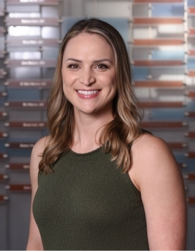 doctor caitlyn mccomb smiling